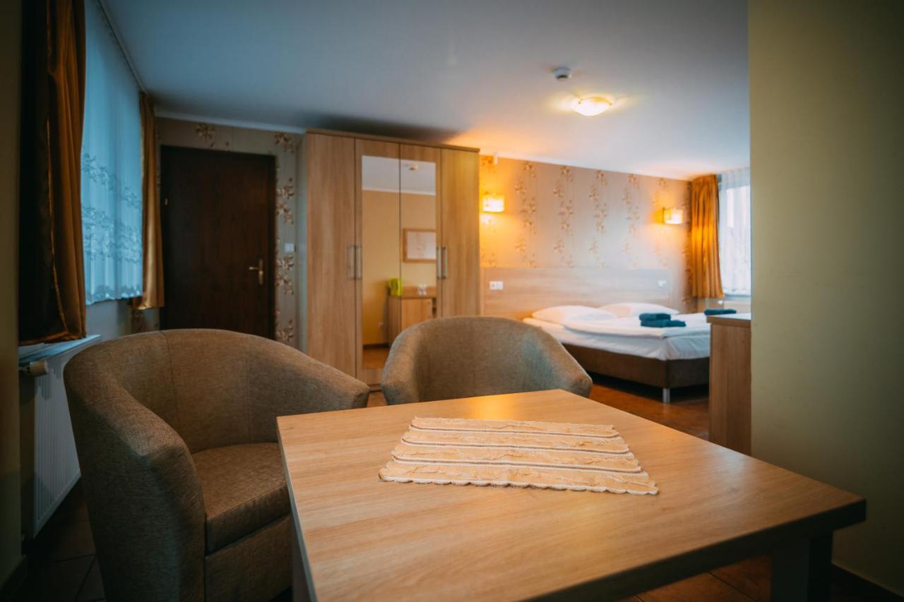 Wodnik Turawa Hotel Bagian luar foto