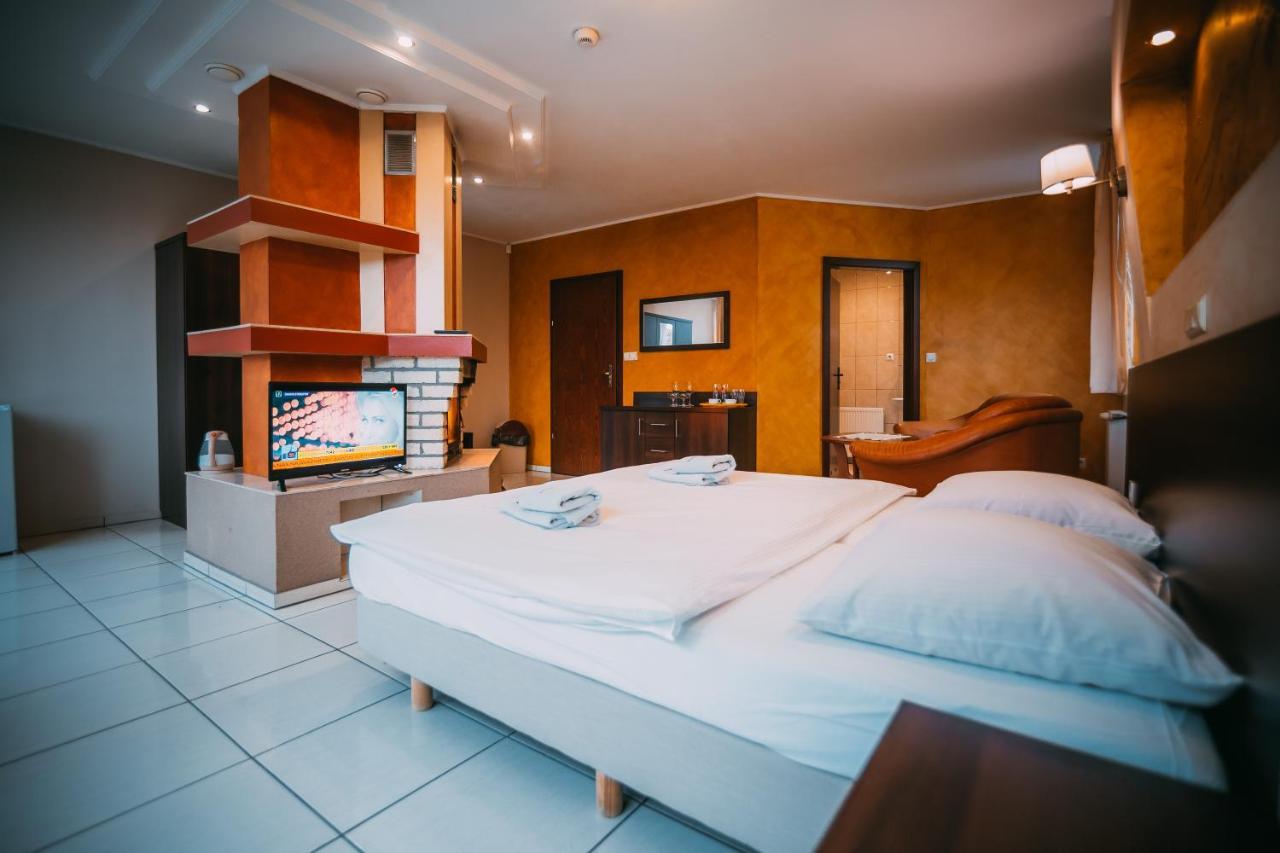 Wodnik Turawa Hotel Bagian luar foto