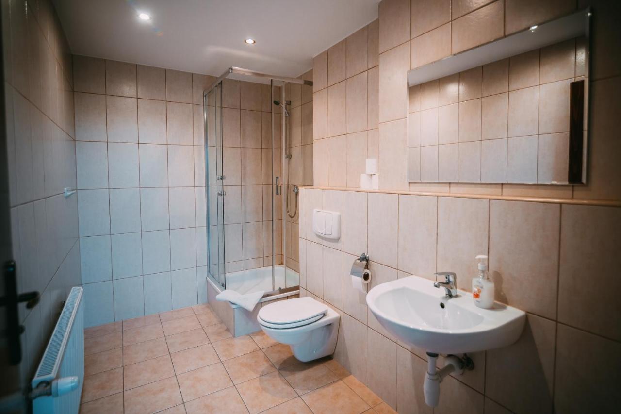 Wodnik Turawa Hotel Bagian luar foto