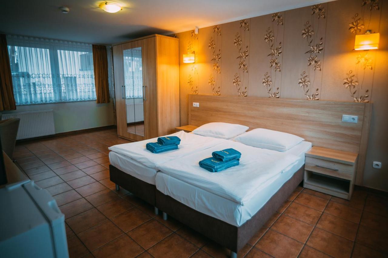 Wodnik Turawa Hotel Bagian luar foto